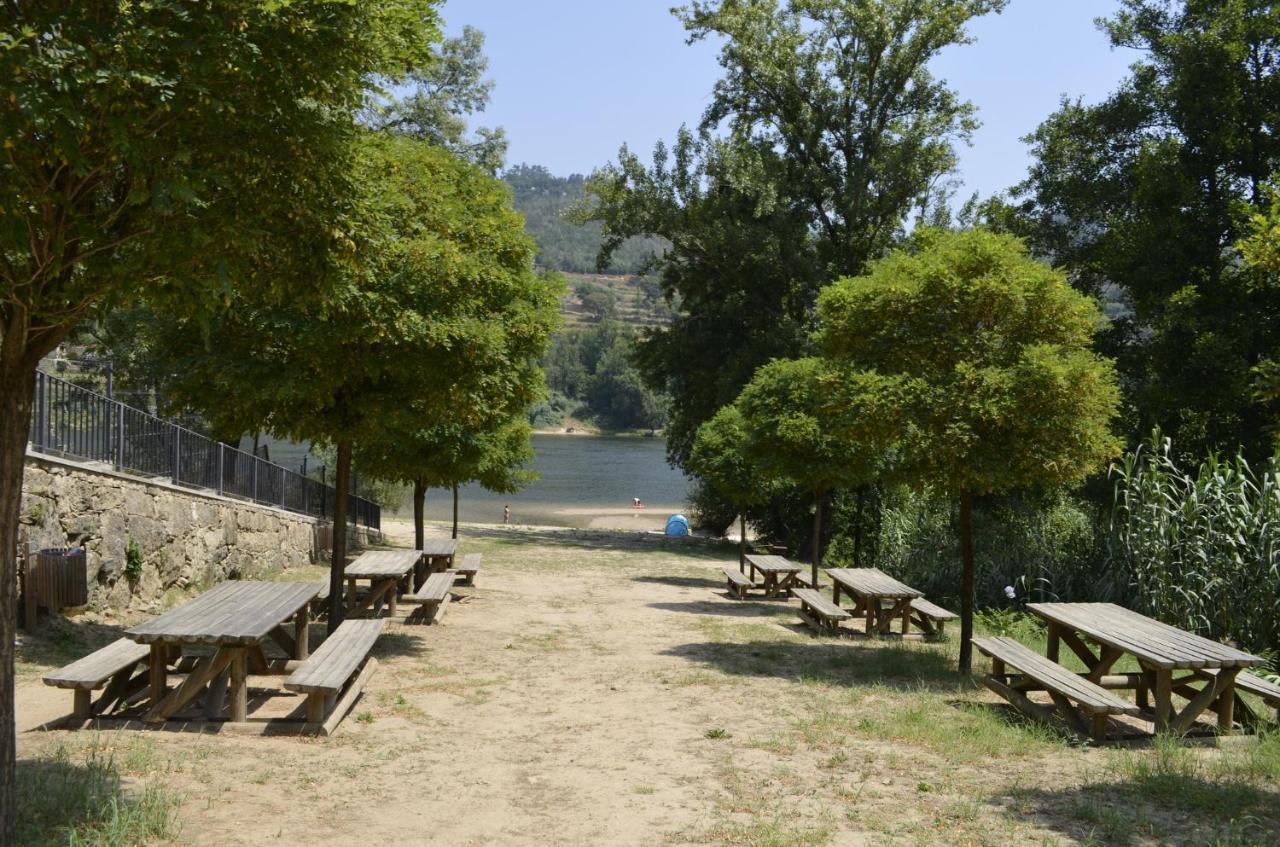 Vila Encosta Do Douro - Rio Douro Cinfães Exteriér fotografie